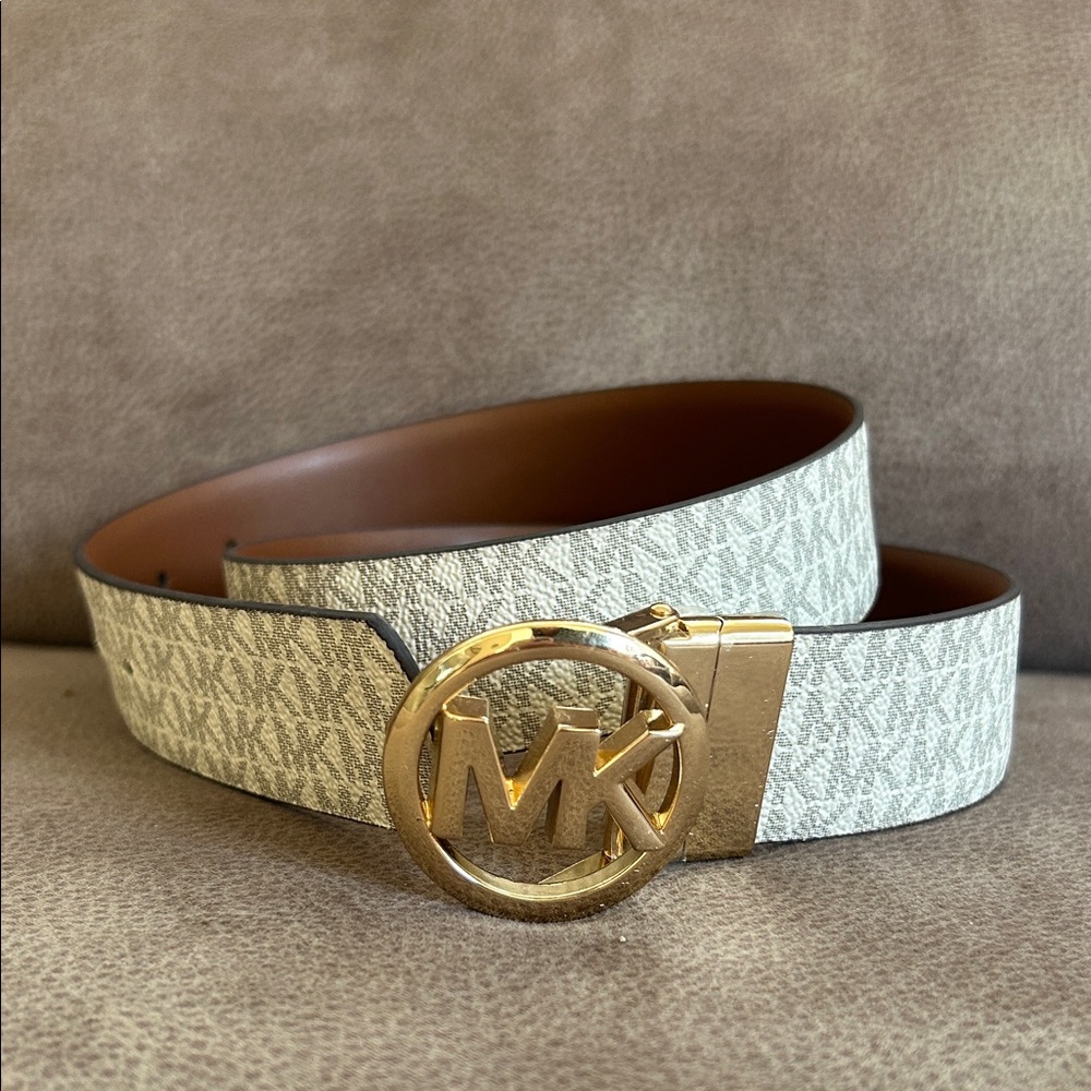 Michael Kors Men's Cream Belt with Gold MK Buckle